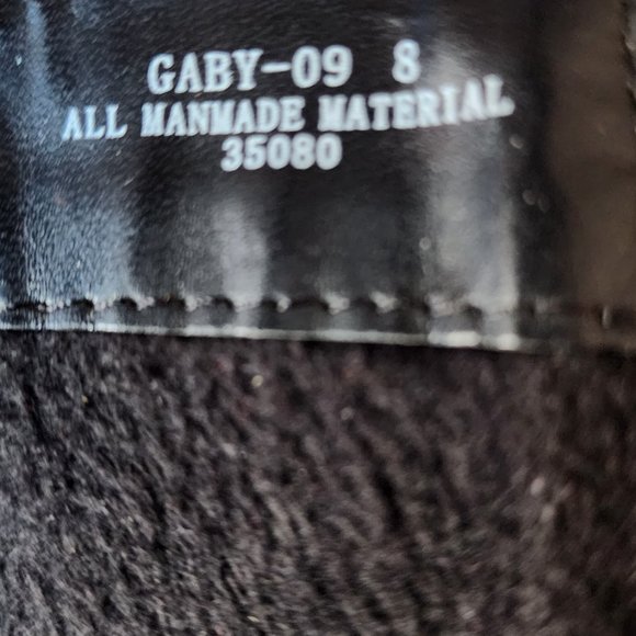 BAMBOO GABY-09 Women's Faux Leather Buckle Strap Chunky Heel Knee High Boots - Picture 8 of 9